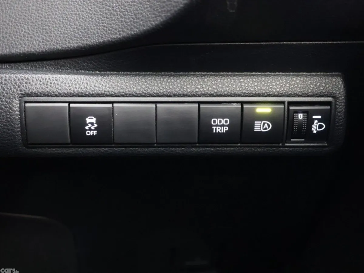 Toyota Corolla Saloon, Petrol Hybrid, 2023, Blue