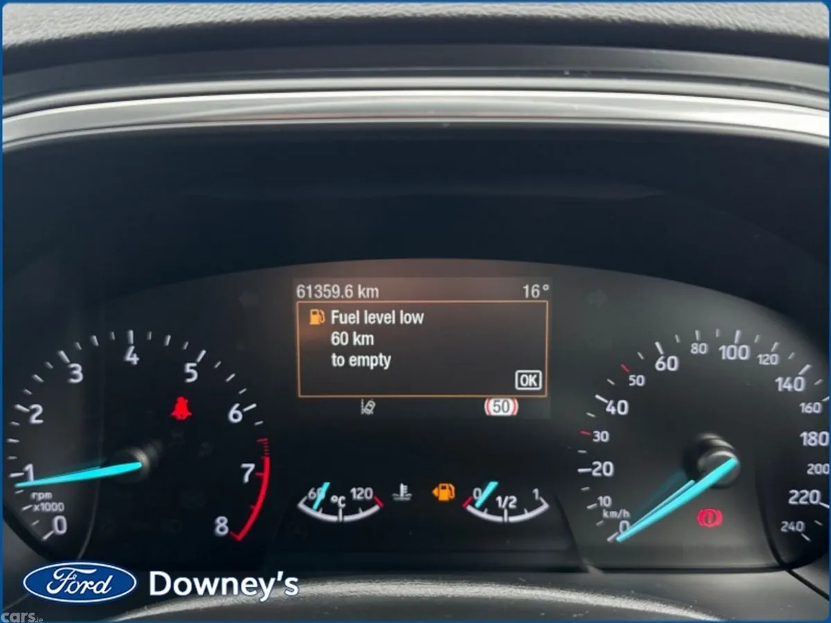 Ford Focus Hatchback, Petrol, 2020, White