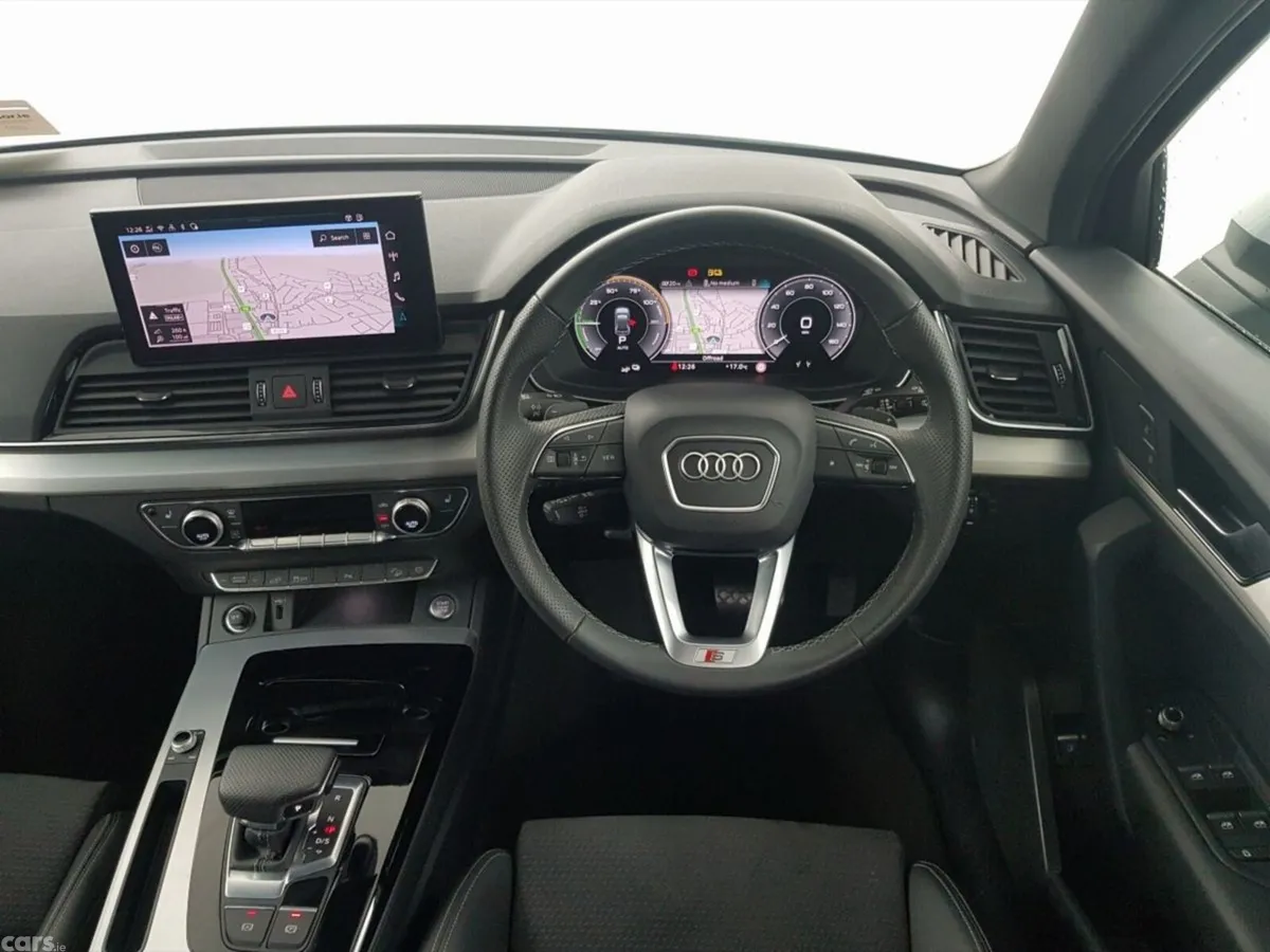 Audi Q5 SUV, Petrol Plug-in Hybrid, 2025, White