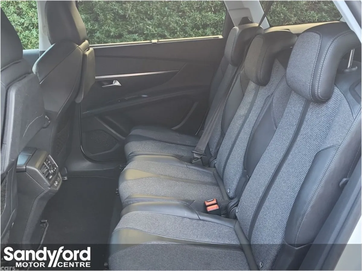 Peugeot 5008 SUV, Diesel, 2019, White