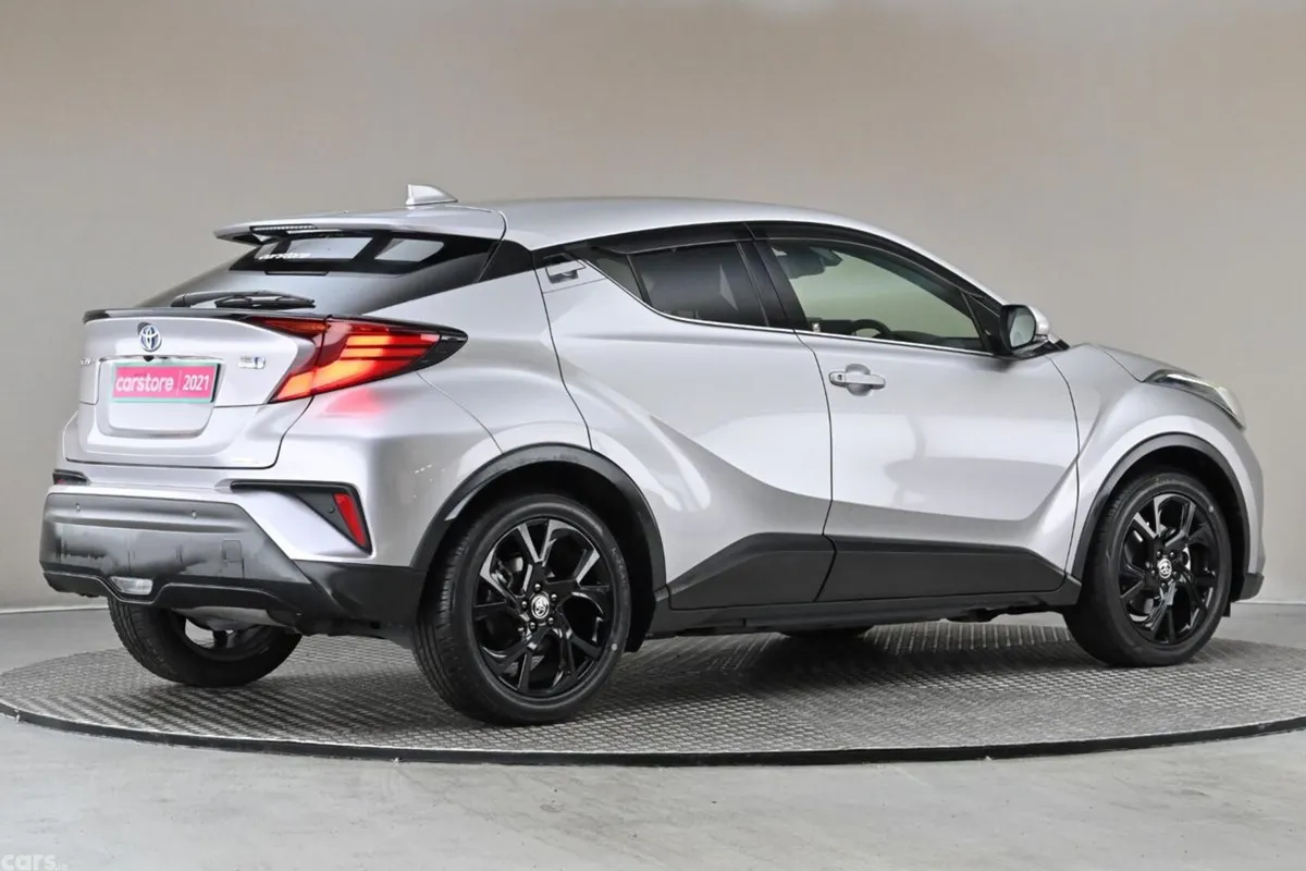Toyota C-HR SUV, Petrol Hybrid, 2021, Grey