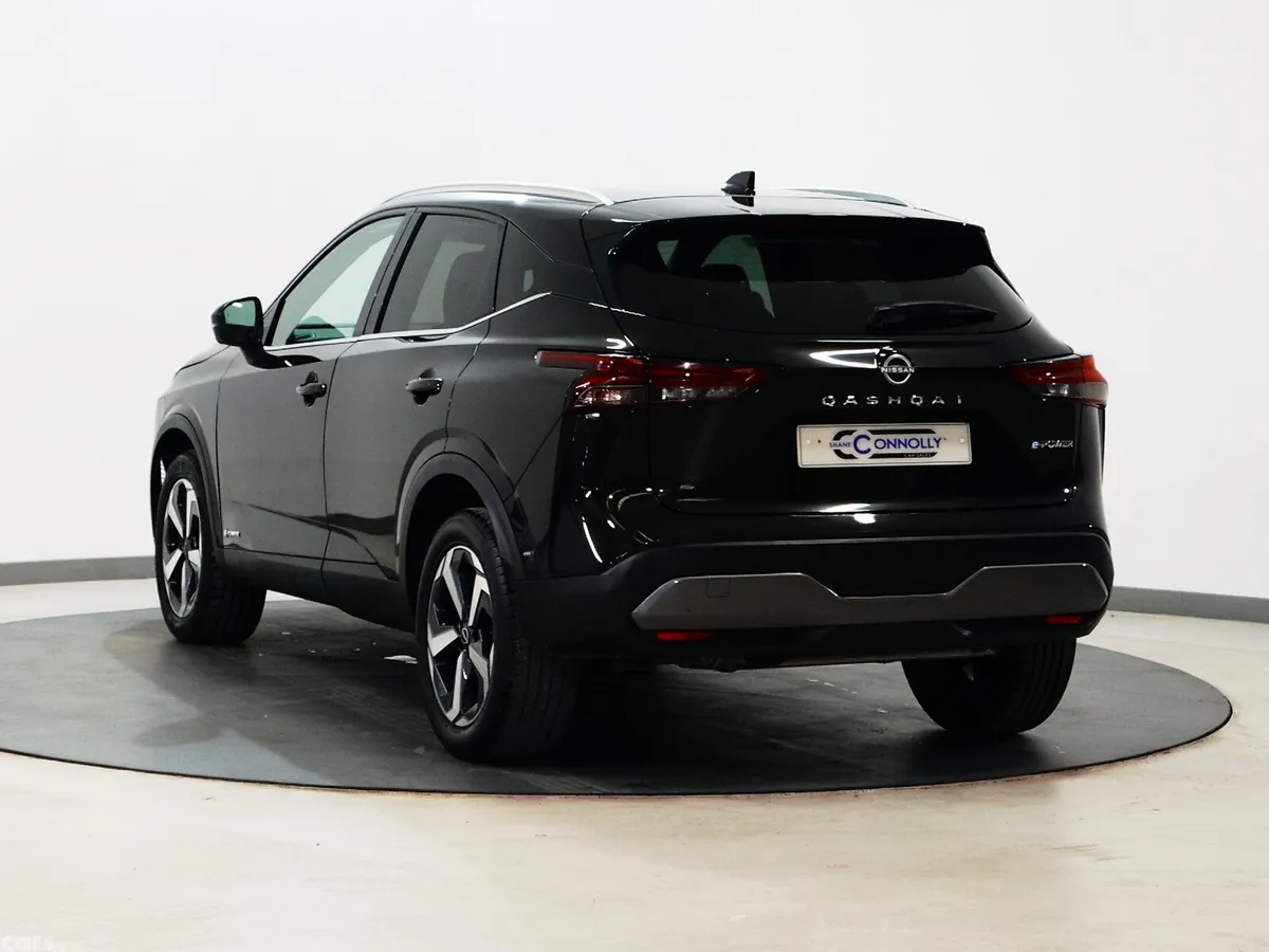 Nissan Qashqai MPV, Petrol, 2024, Black