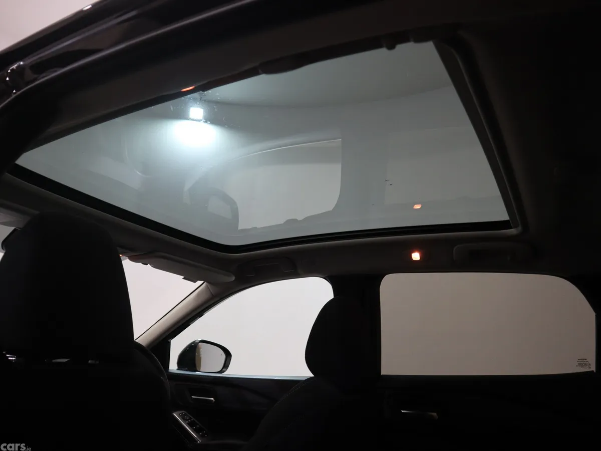 Nissan Qashqai MPV, Petrol, 2024, Black