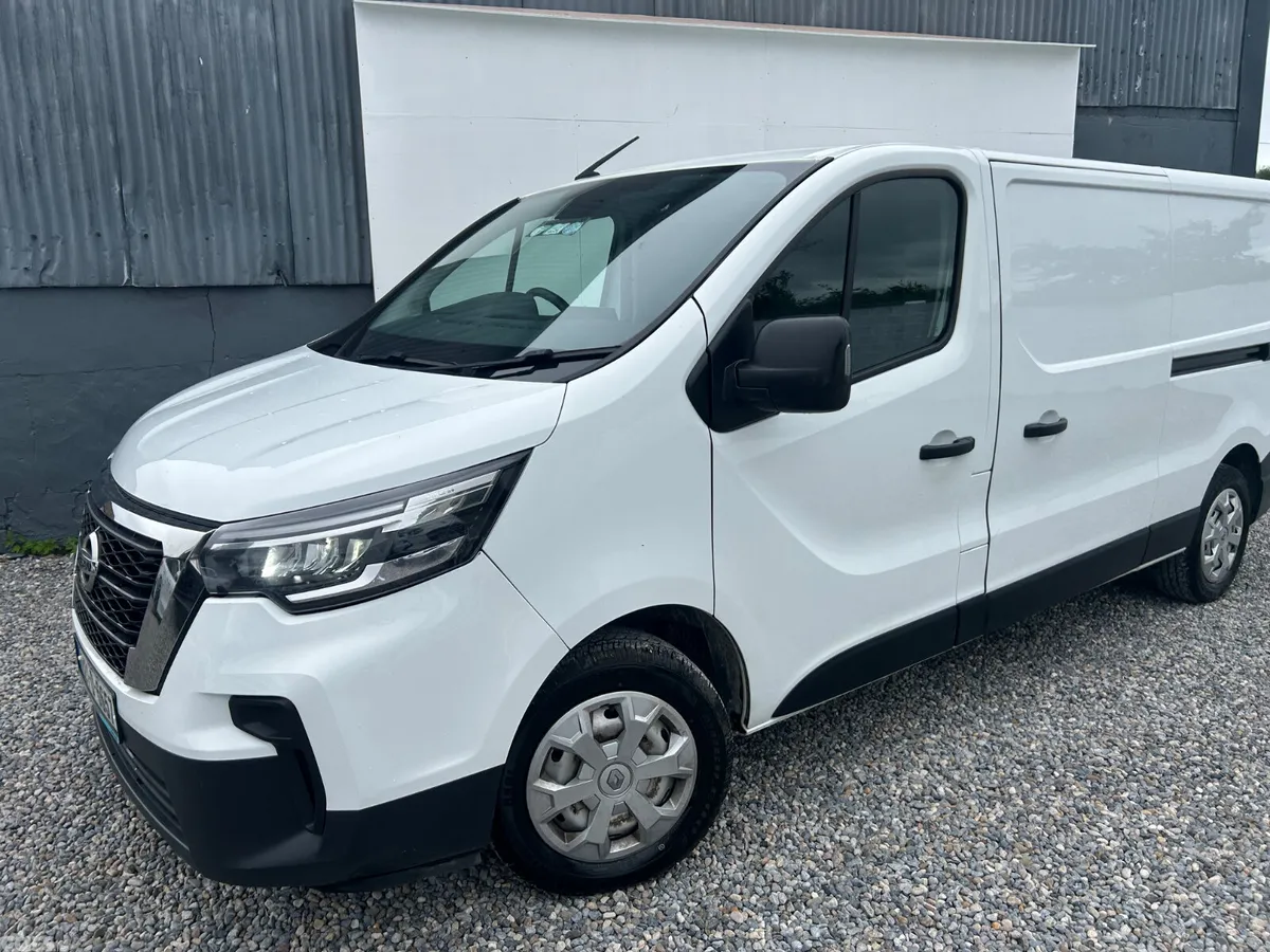 Nissan Primastar MPV, Diesel, 2022, White