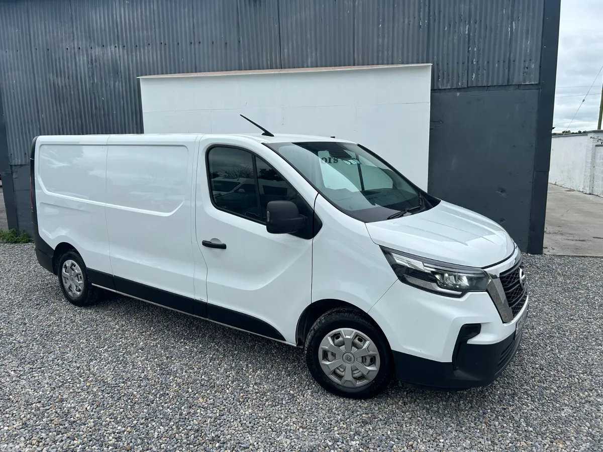 Nissan Primastar MPV, Diesel, 2022, White