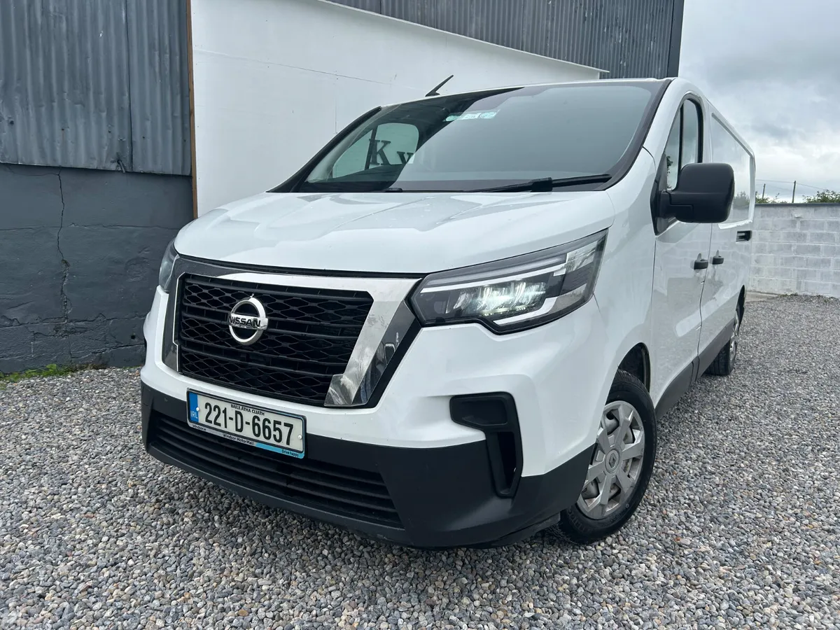 Nissan Primastar MPV, Diesel, 2022, White
