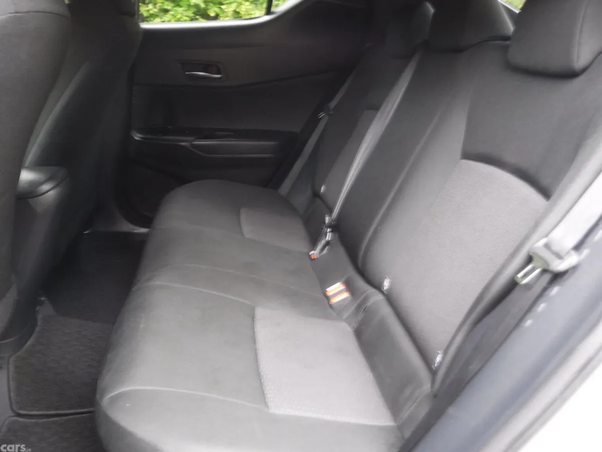Toyota C-HR Hatchback, Petrol Hybrid, 2018, White