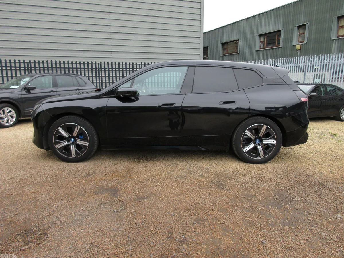 BMW iX Estate, Electric, 2022, Black
