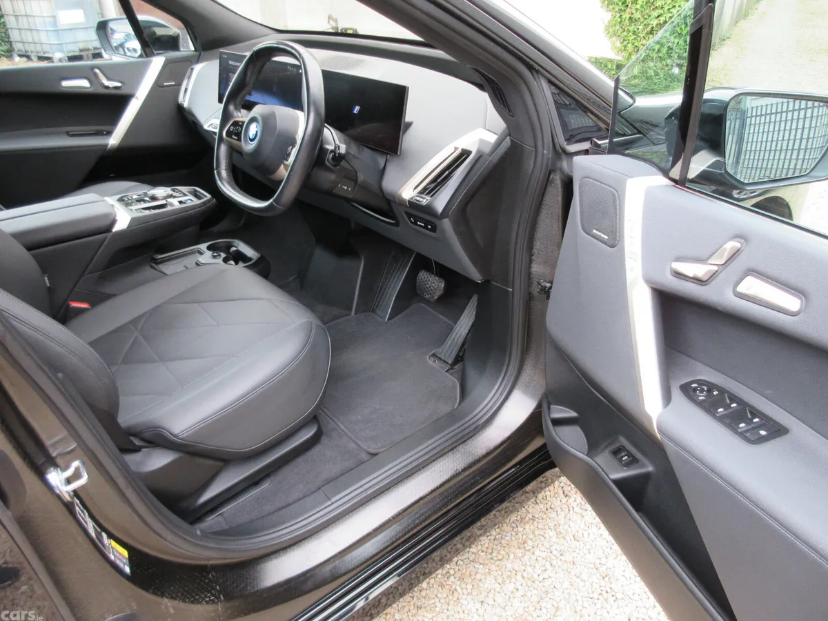 BMW iX Estate, Electric, 2022, Black