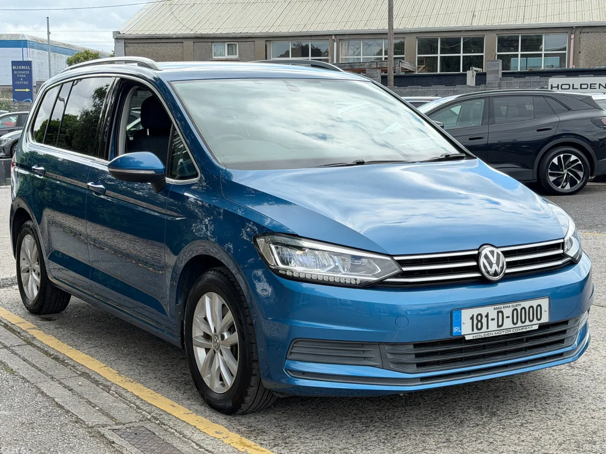 Volkswagen Touran Estate, Petrol, 2018, Black