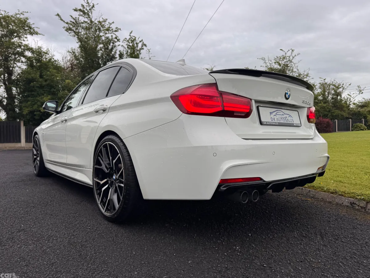 BMW 3-Series Saloon, Diesel, 2019, White