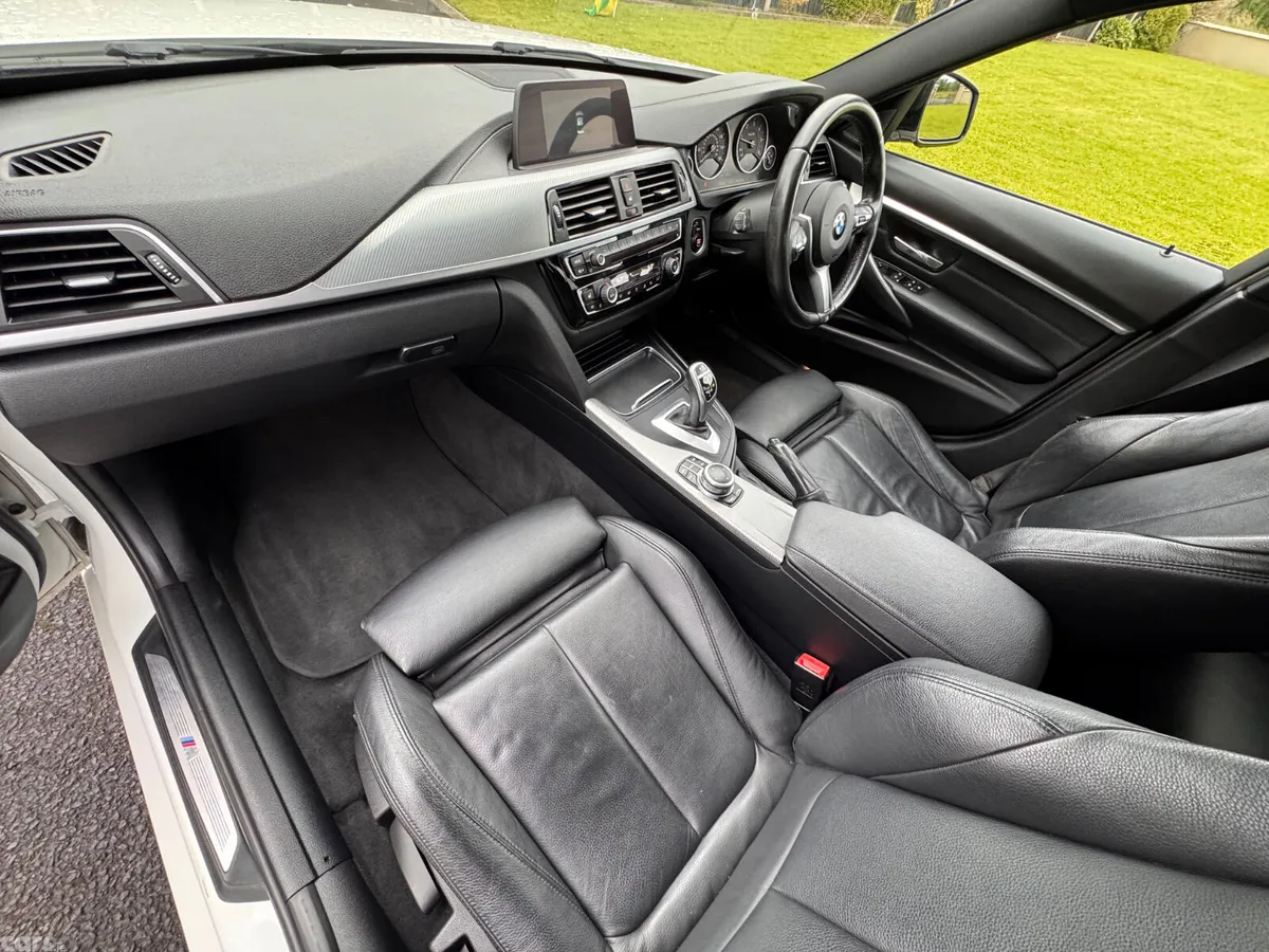 BMW 3-Series Saloon, Diesel, 2019, White