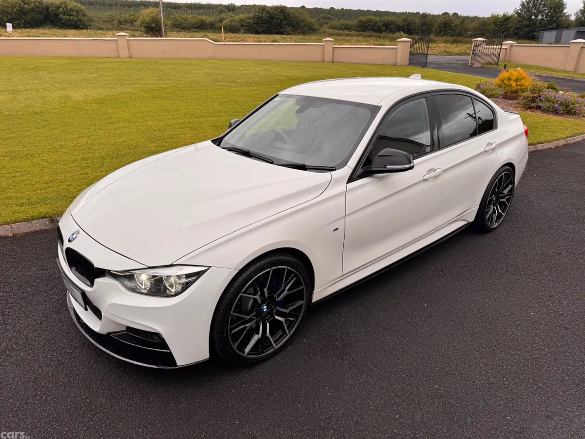 BMW 3-Series Saloon, Diesel, 2019, White