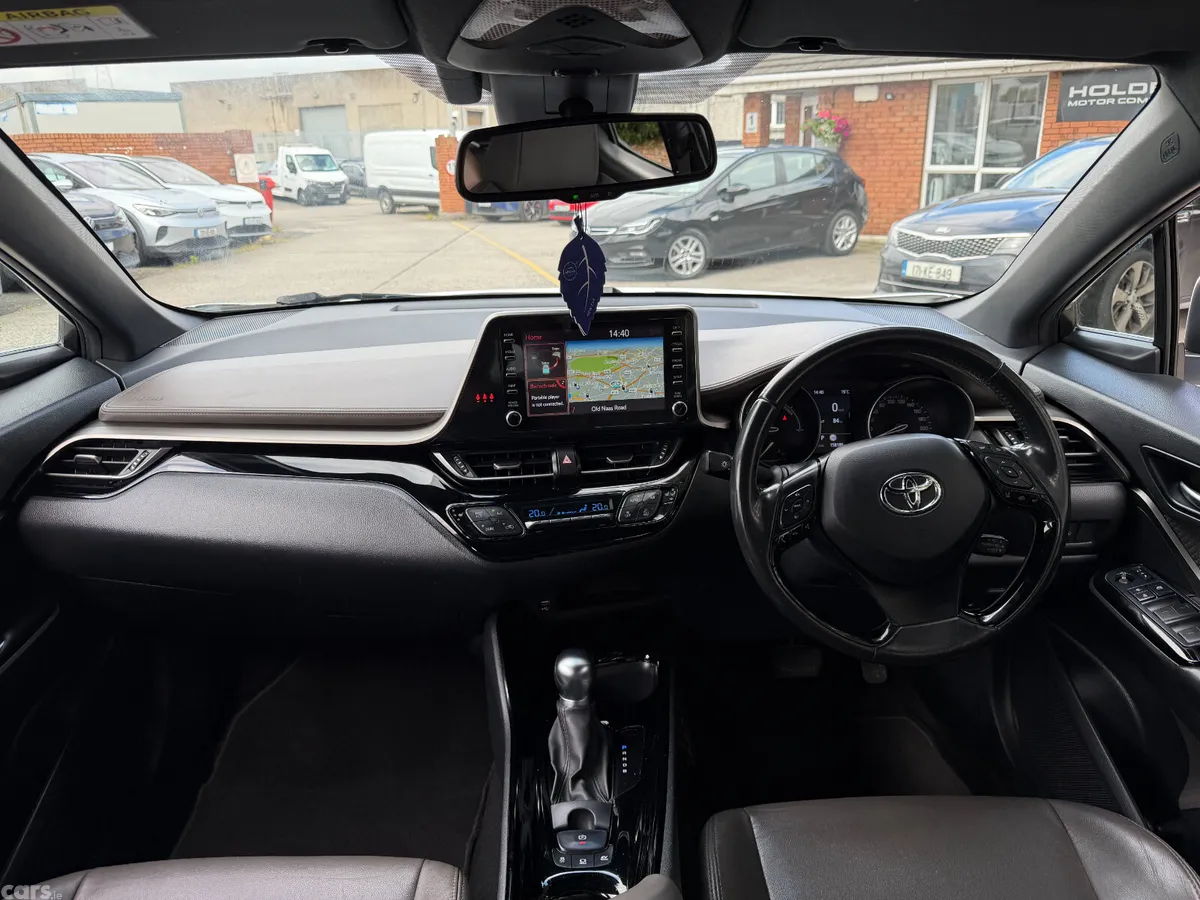 Toyota C-HR Hatchback, Petrol Hybrid, 2022, White