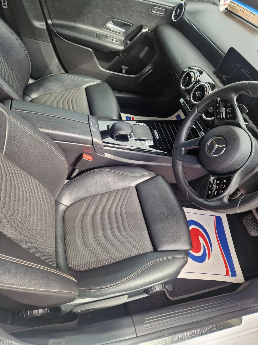 Mercedes-Benz A-Class Hatchback, Diesel, 2019, White