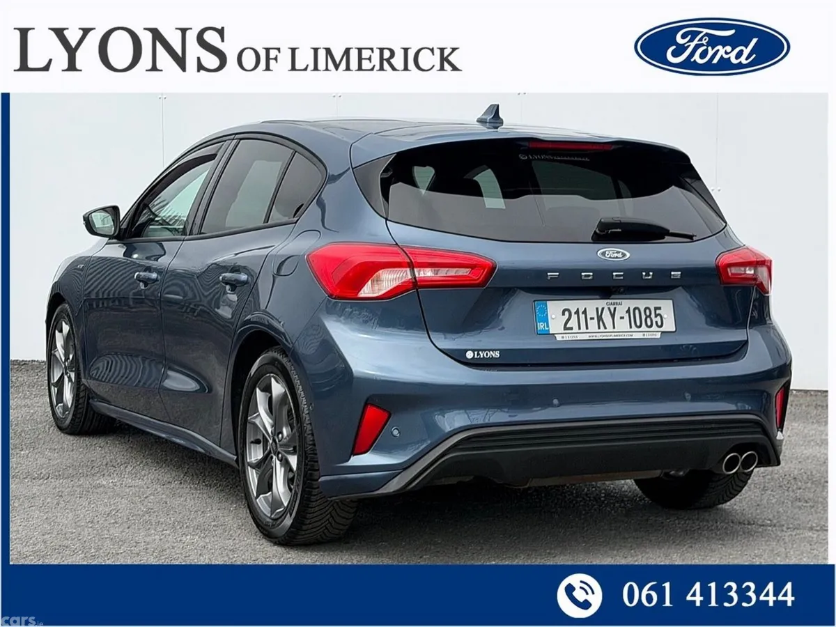 Ford Focus Hatchback, Diesel, 2021, Blue