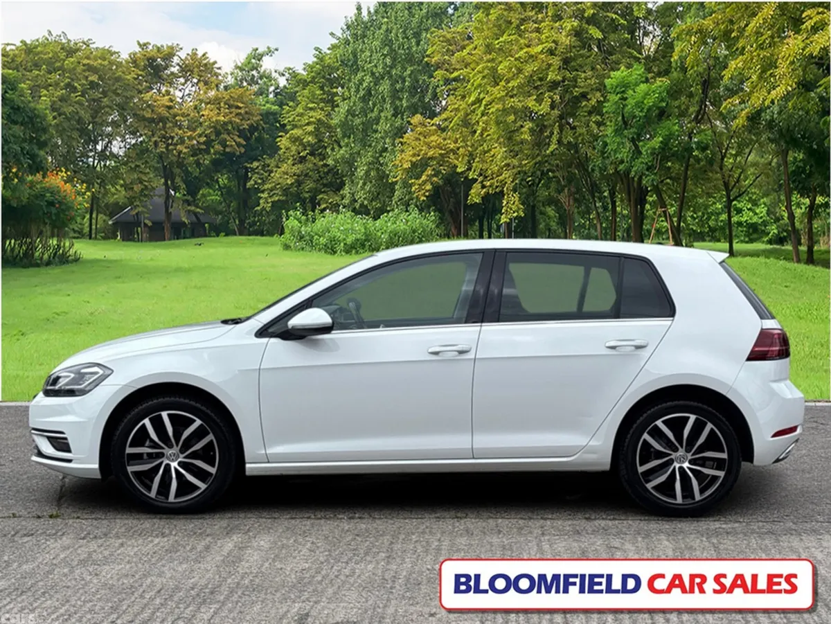 Volkswagen Golf Hatchback, Petrol, 2019, White