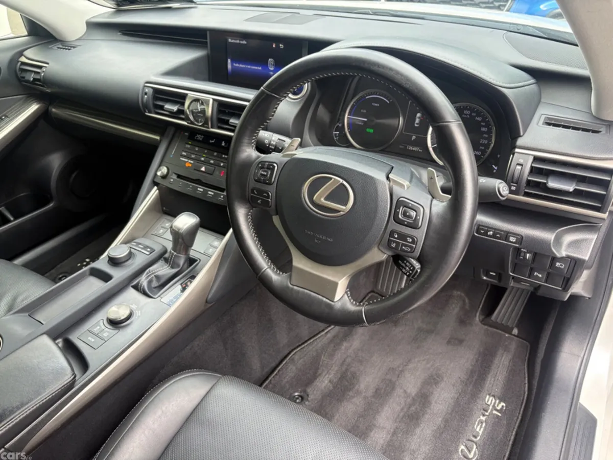 Lexus IS Saloon, Petrol Hybrid, 2018, White