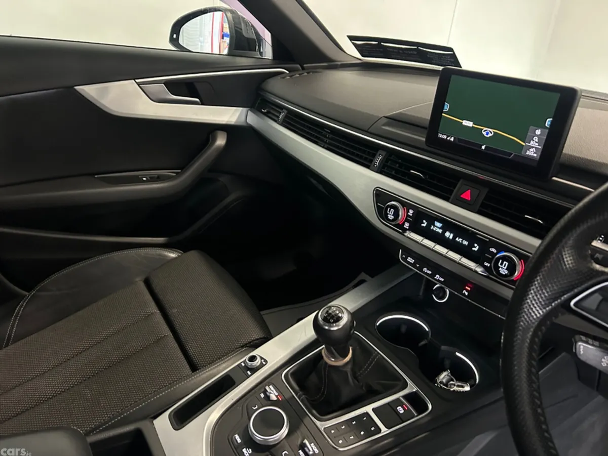 Audi A4 Saloon, Diesel, 2017, Black