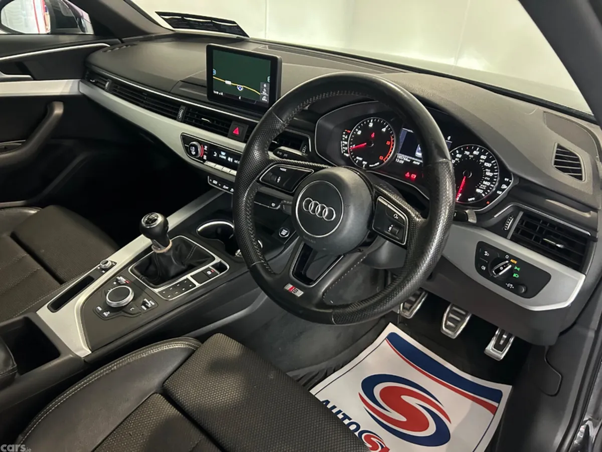 Audi A4 Saloon, Diesel, 2017, Black