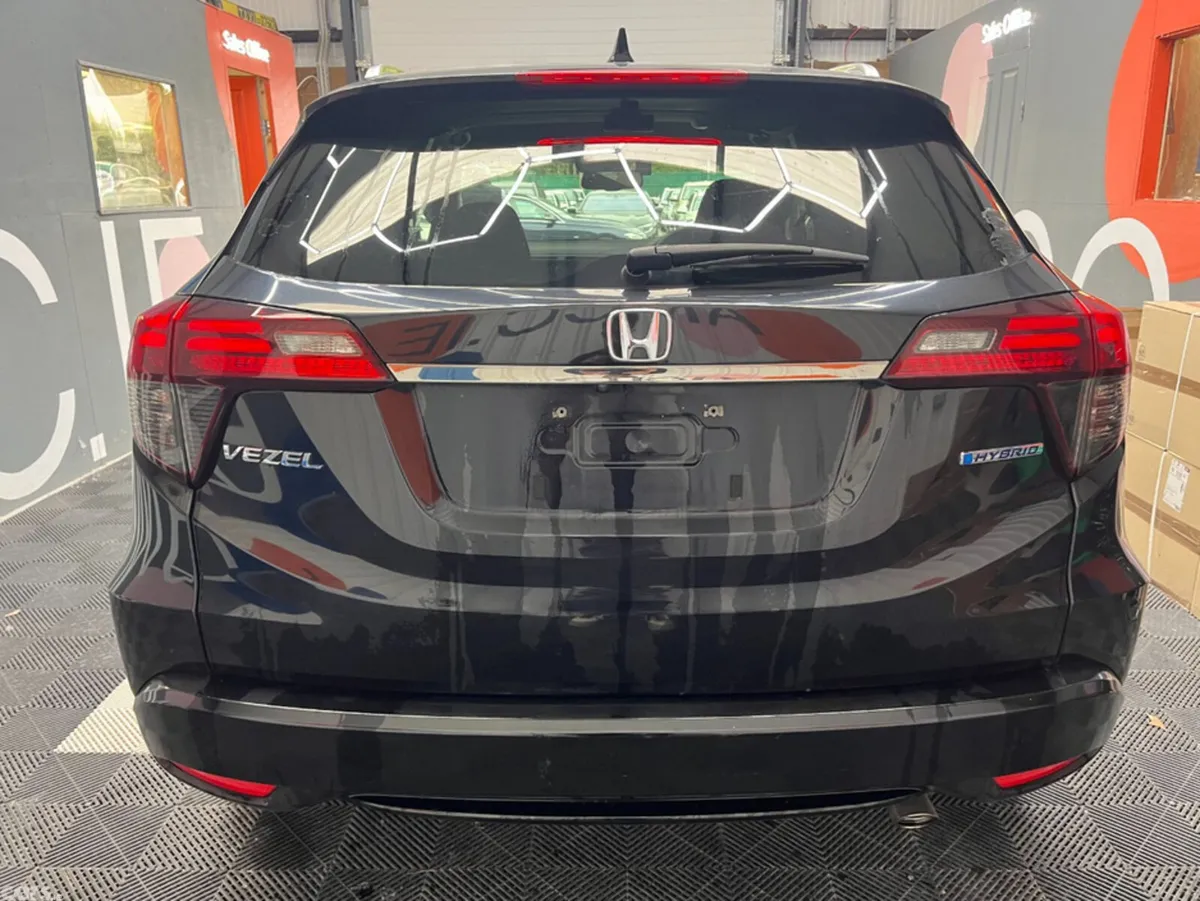 Honda Vezel SUV, Petrol Hybrid, 2018, Black