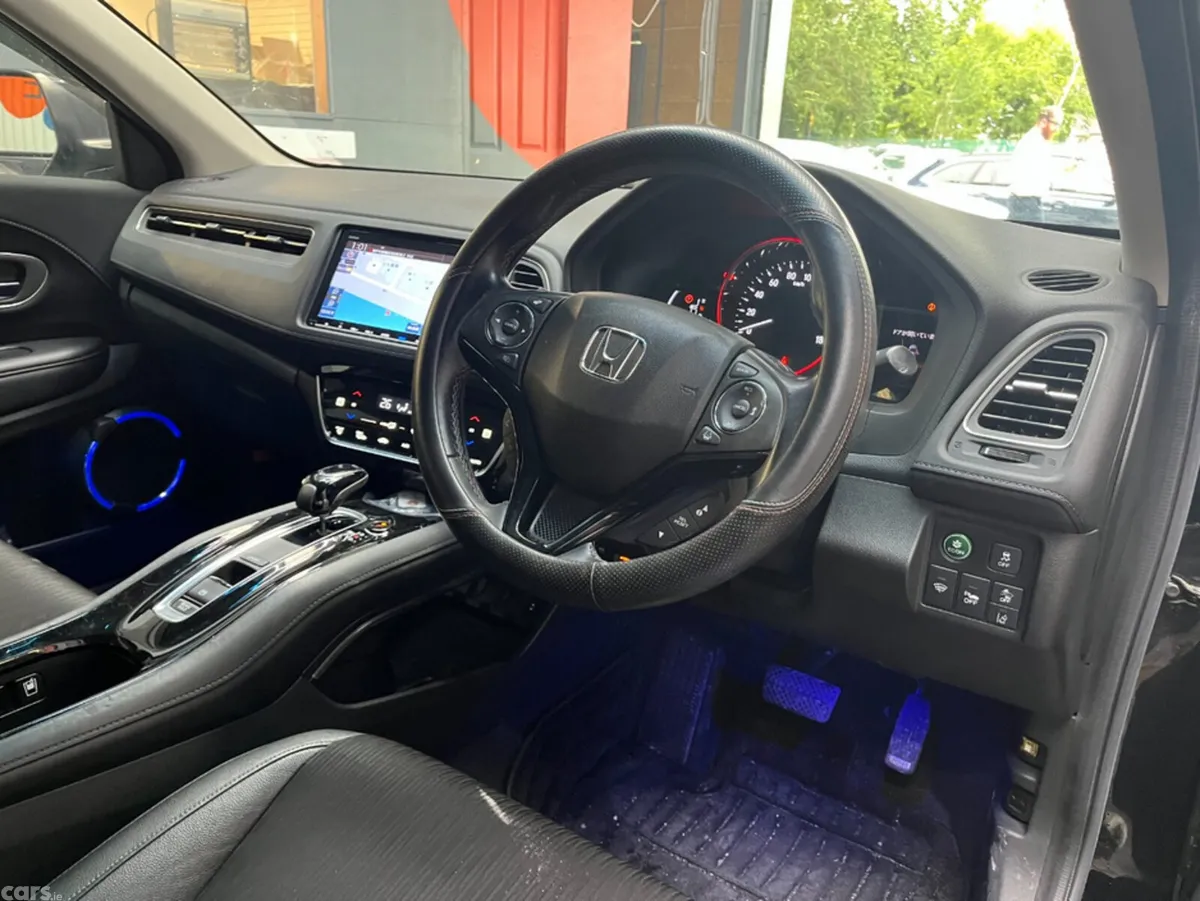 Honda Vezel SUV, Petrol Hybrid, 2018, Black