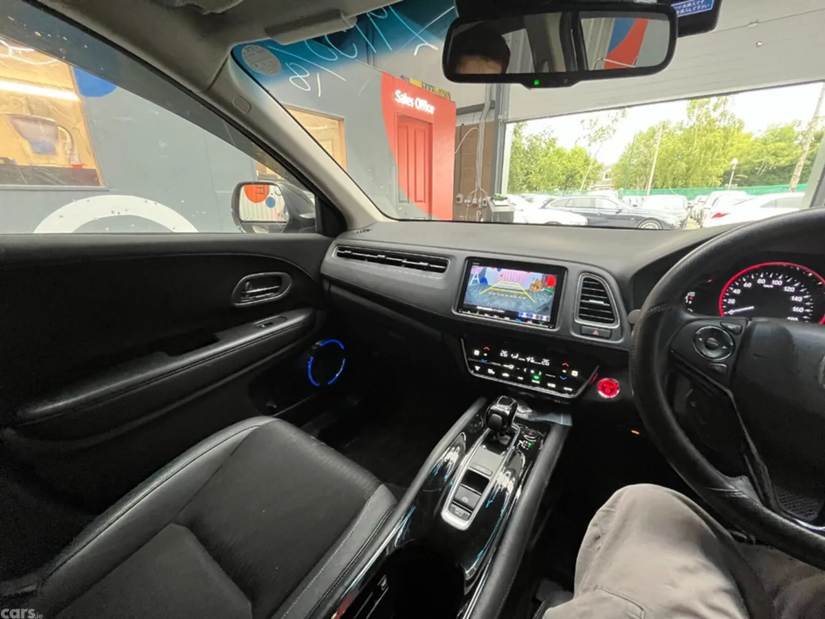 Honda Vezel SUV, Petrol Hybrid, 2018, Black