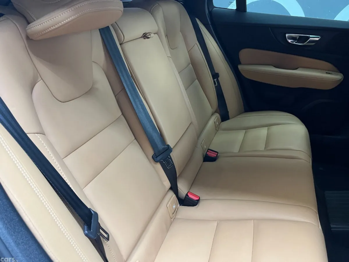 Volvo V60 Saloon, Petrol Plug-in Hybrid, 2024, White