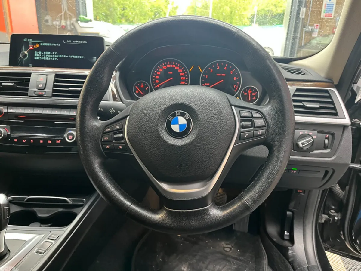 BMW 3-Series Saloon, Petrol Plug-in Hybrid, 2017, Black