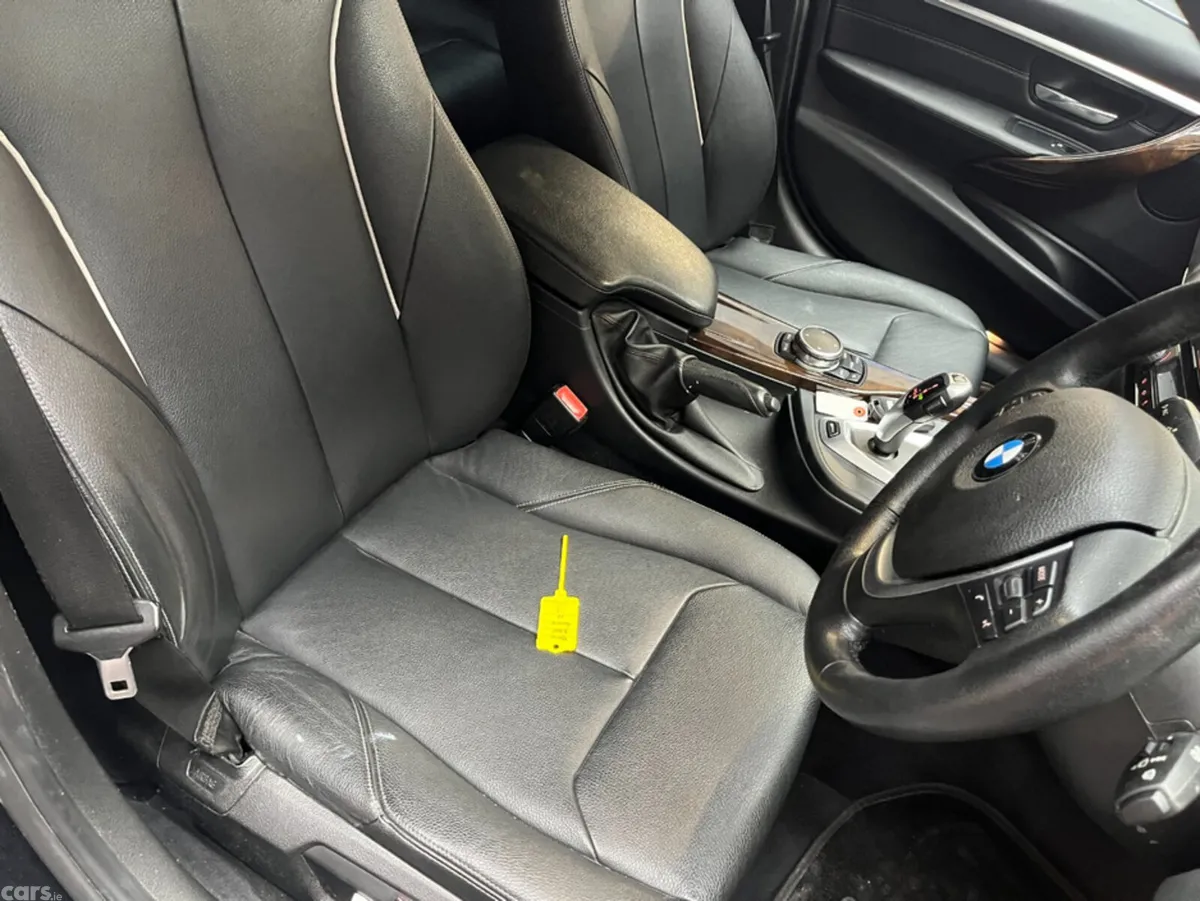 BMW 3-Series Saloon, Petrol Plug-in Hybrid, 2017, Black