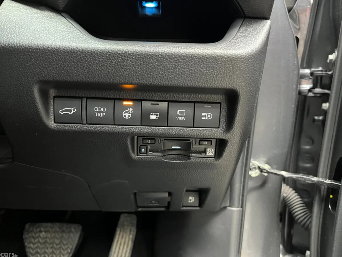 Toyota RAV4 SUV, Petrol Hybrid, 2024, Grey