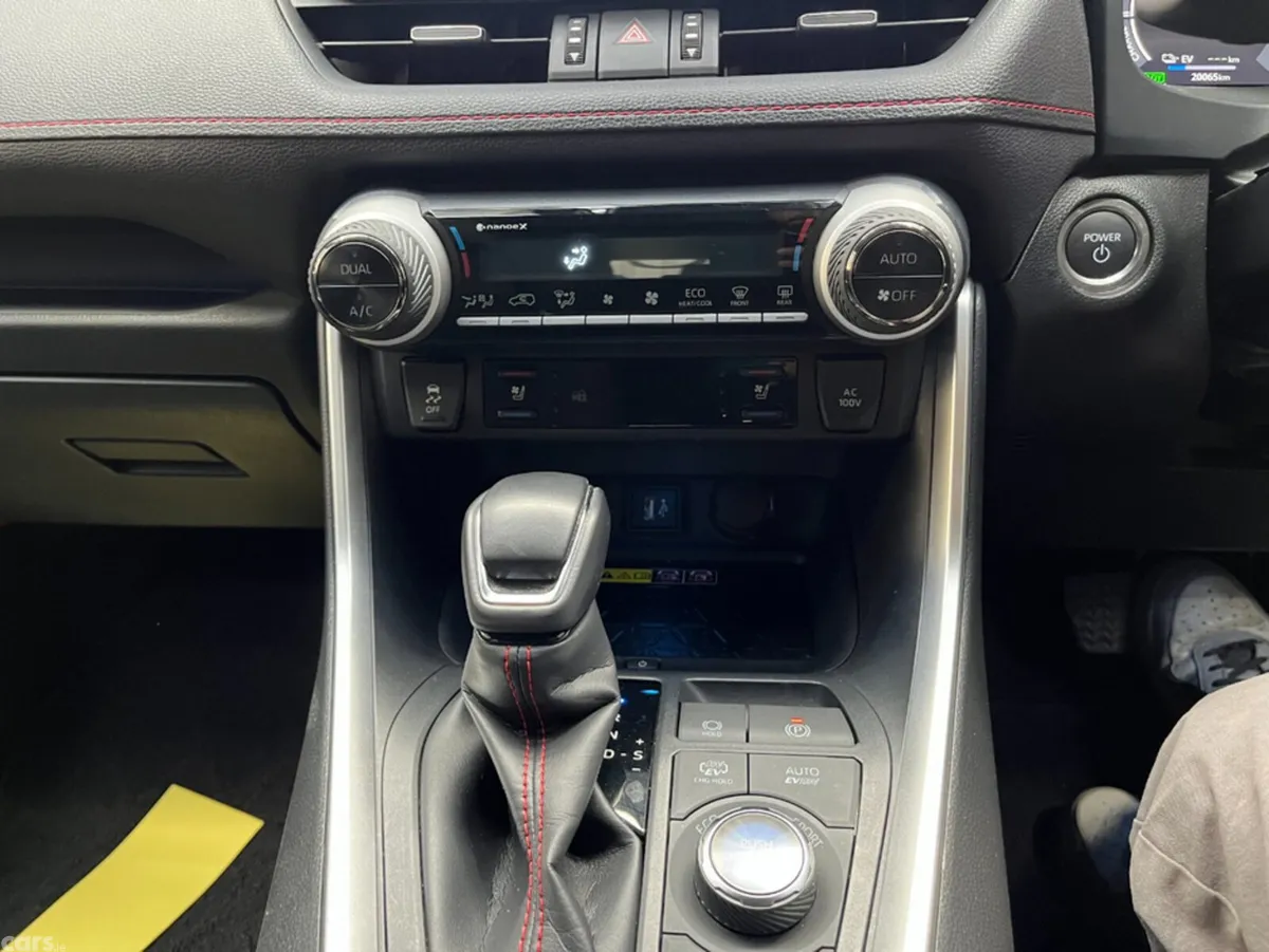 Toyota RAV4 SUV, Petrol Hybrid, 2024, Grey