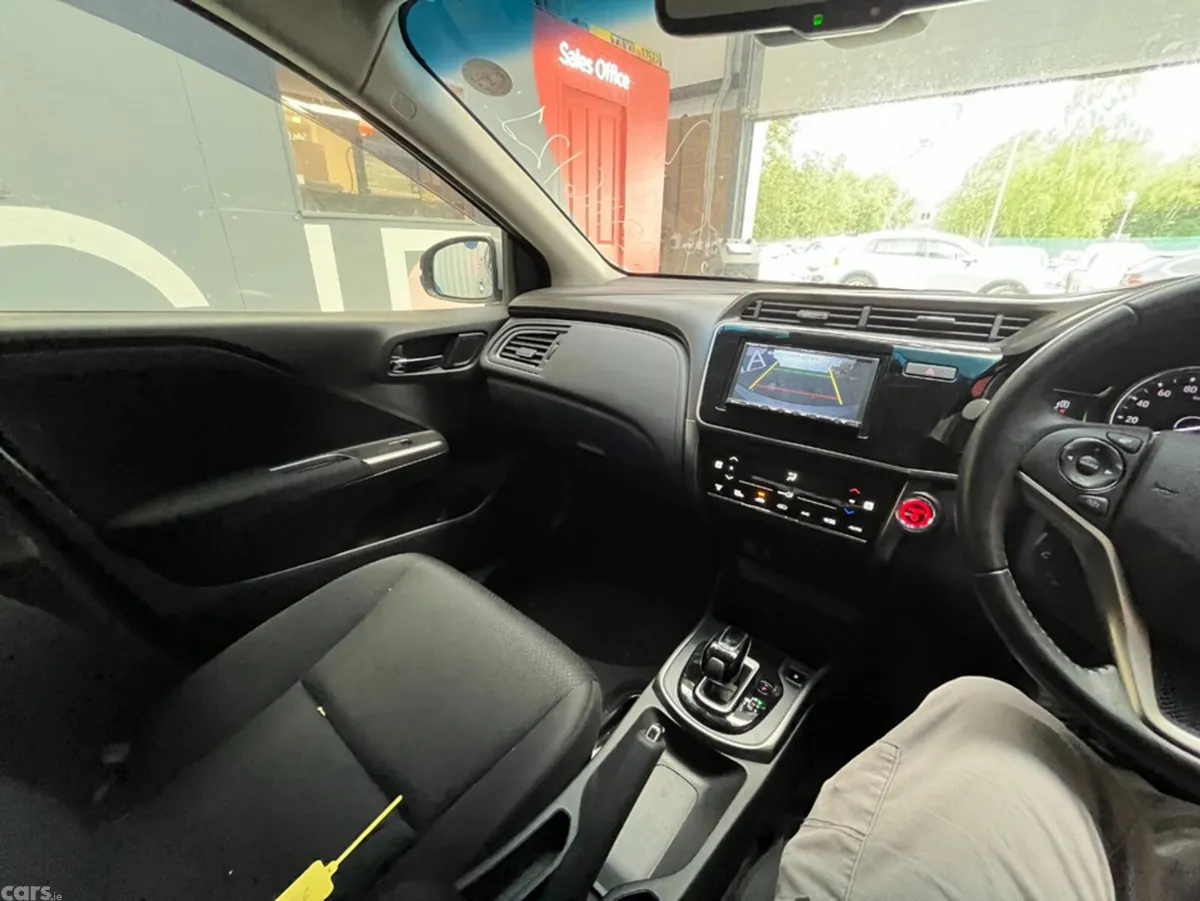 Honda Grace Saloon, Petrol Hybrid, 2021, Silver