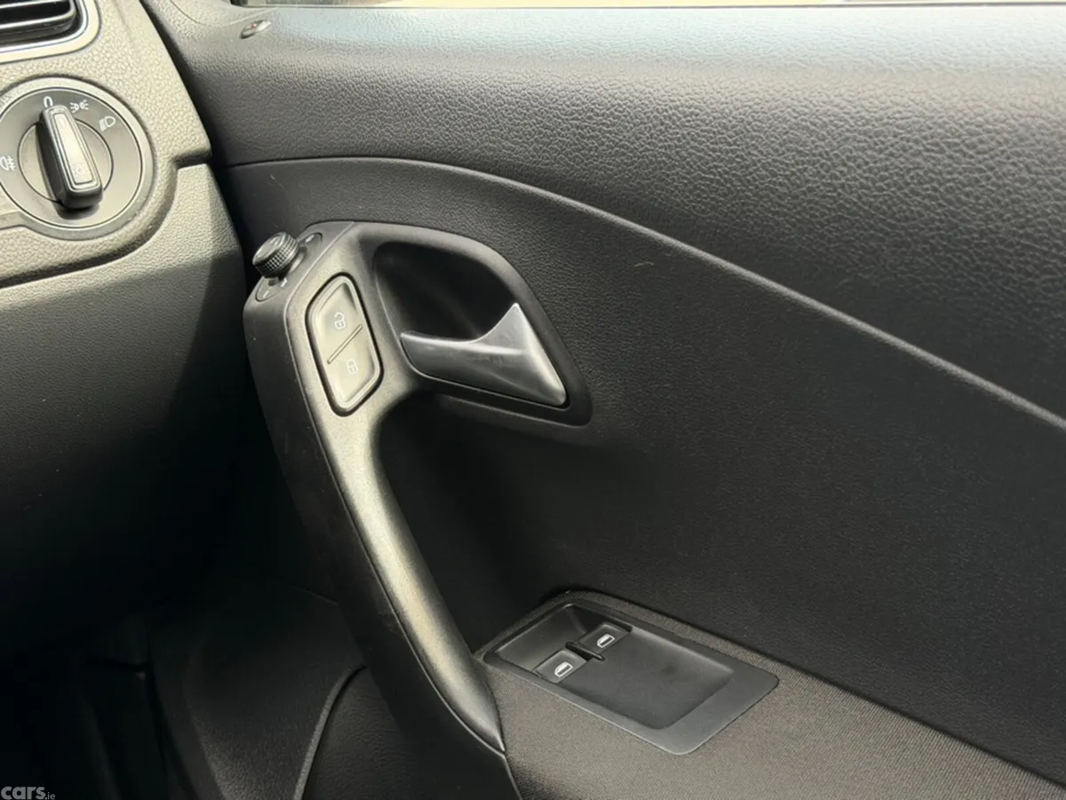 Volkswagen Polo Hatchback, Petrol, 2015, Grey