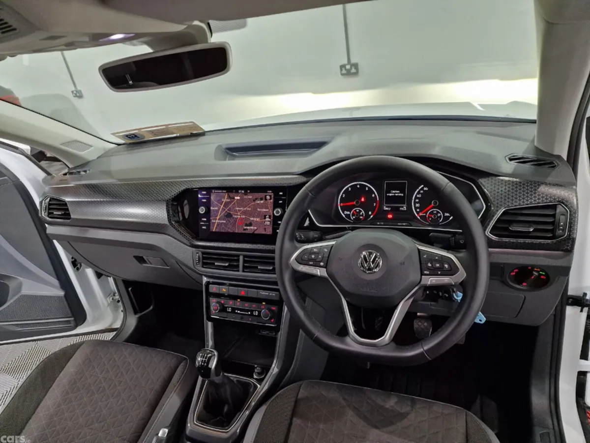 Volkswagen T-Cross SUV, Petrol, 2020, White
