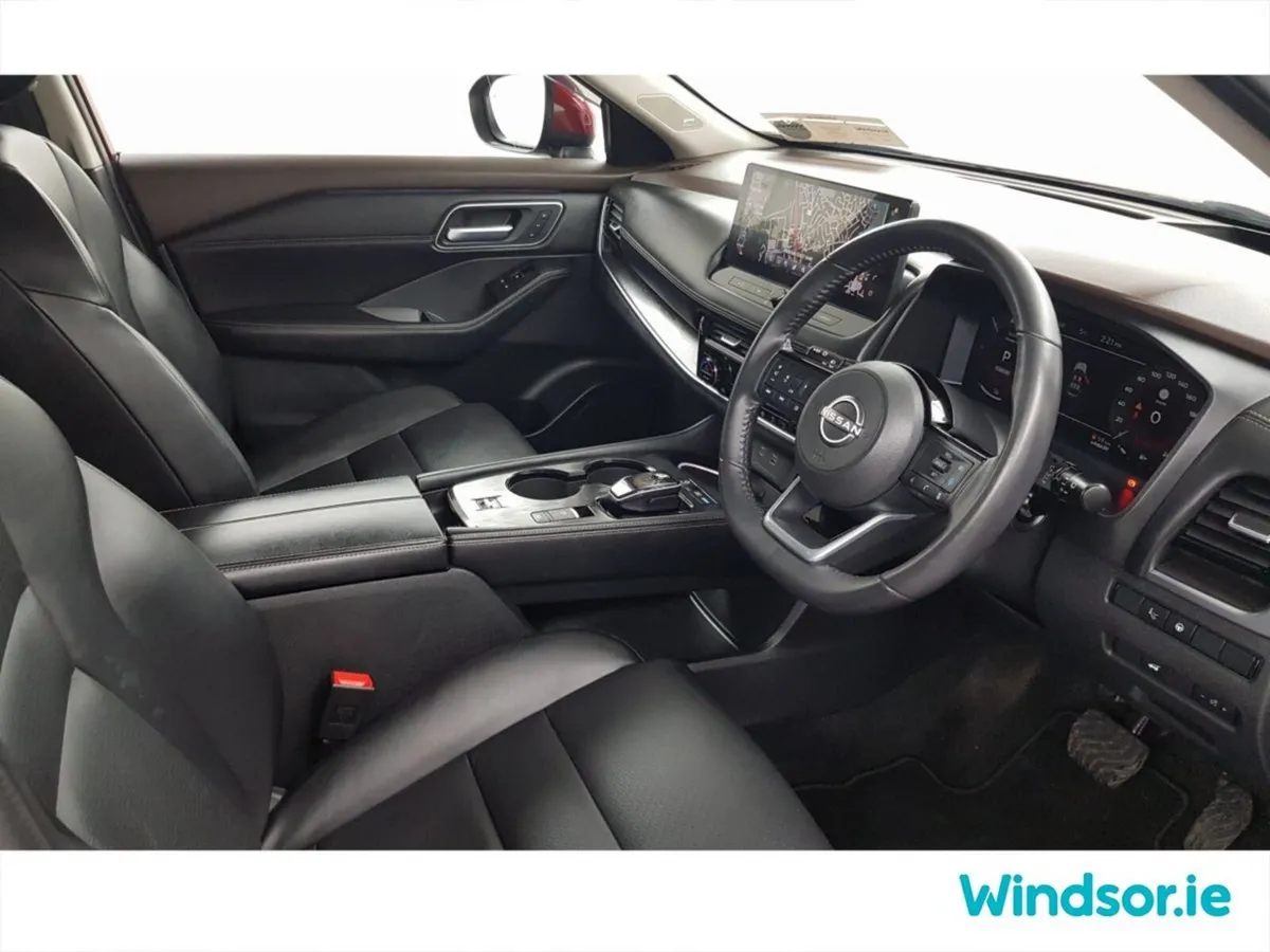Nissan X-Trail SUV, Petrol Hybrid, 2023, Red