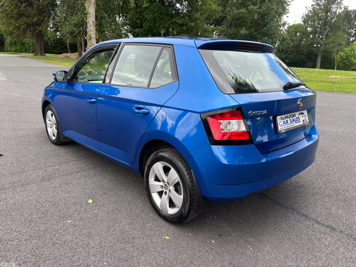 Skoda Fabia Hatchback, Petrol, 2017, Blue
