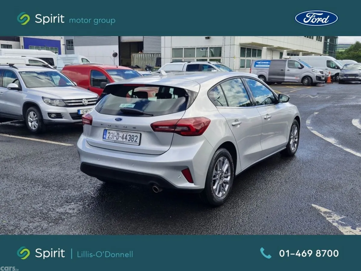 Ford Focus Hatchback, Petrol, 2023, Silver