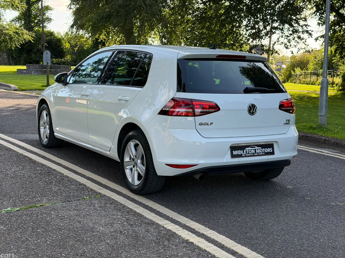 Volkswagen Golf Hatchback, Petrol, 2017, White