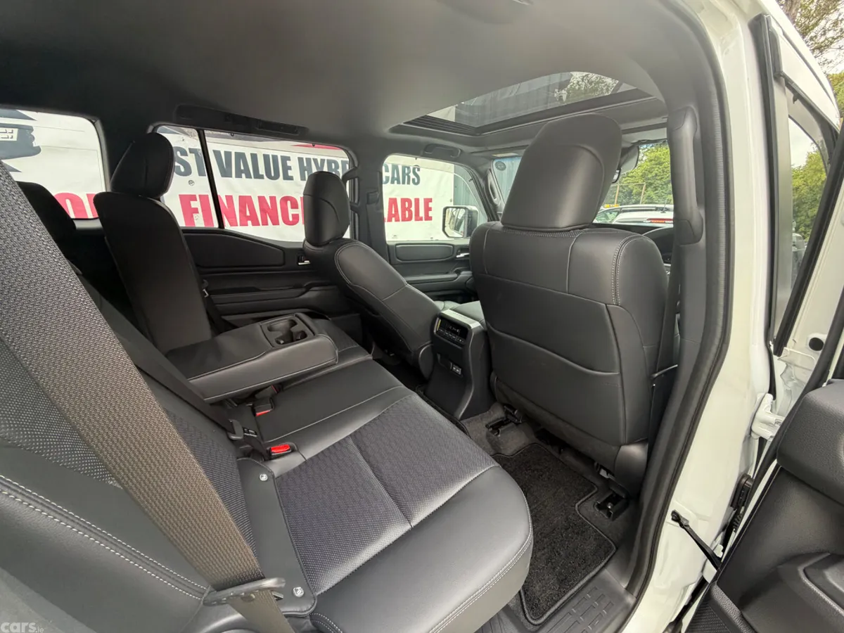 Toyota Land Cruiser SUV, Diesel, 2025, White
