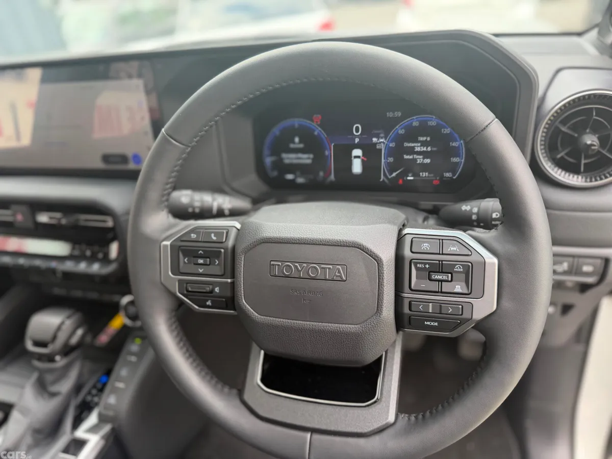 Toyota Land Cruiser SUV, Diesel, 2025, White