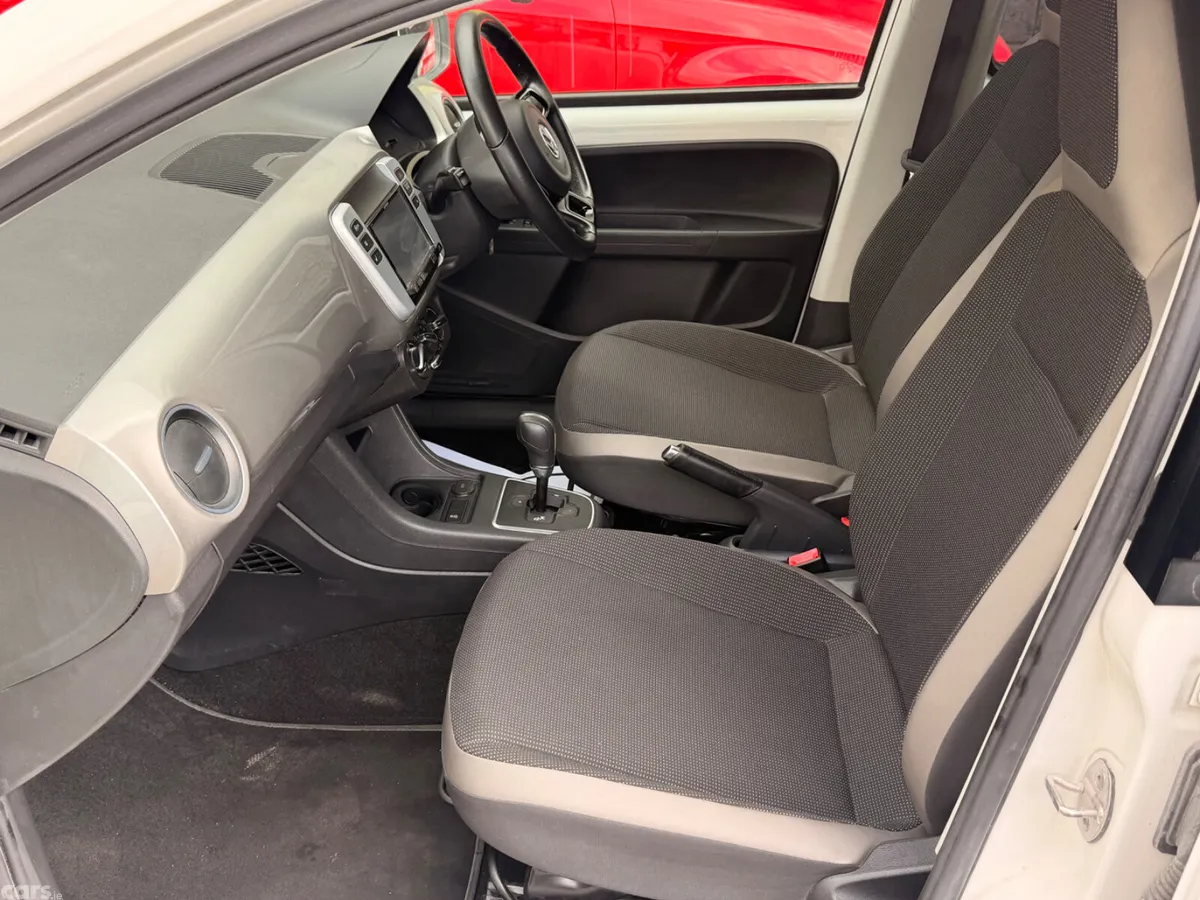 Volkswagen up! Hatchback, Petrol, 2017, White