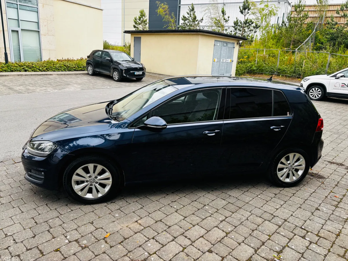 Volkswagen Golf Hatchback, Petrol, 2016, Blue