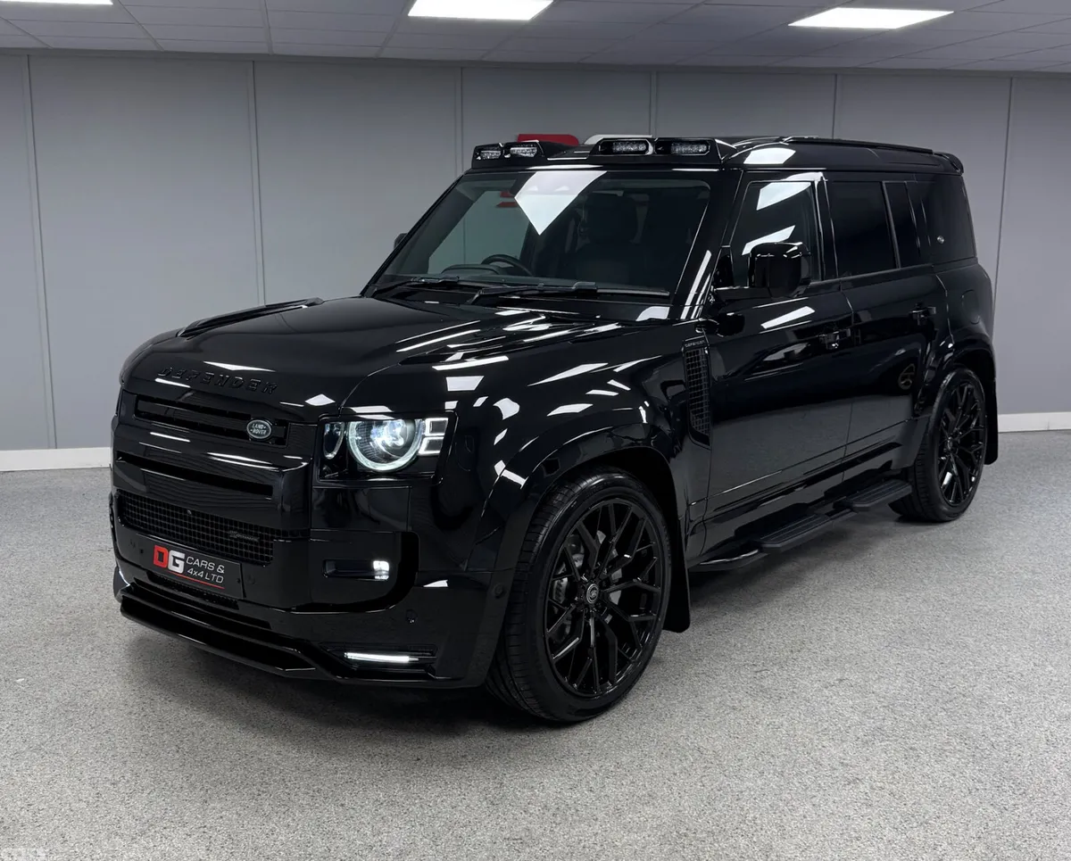 Land Rover Defender SUV, Petrol Plug-in Hybrid, 2023, Black