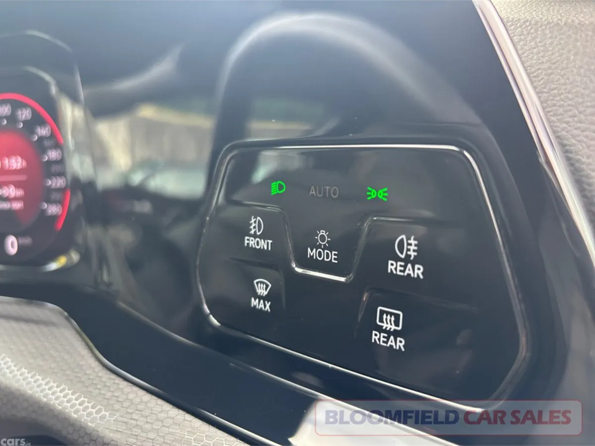 Volkswagen Golf Hatchback, Petrol, 2022, Grey