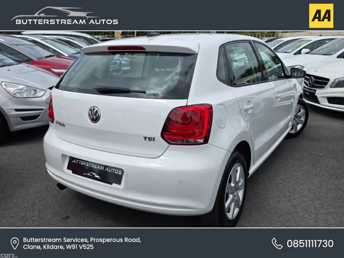 Volkswagen Polo Hatchback, Petrol, 2013, White