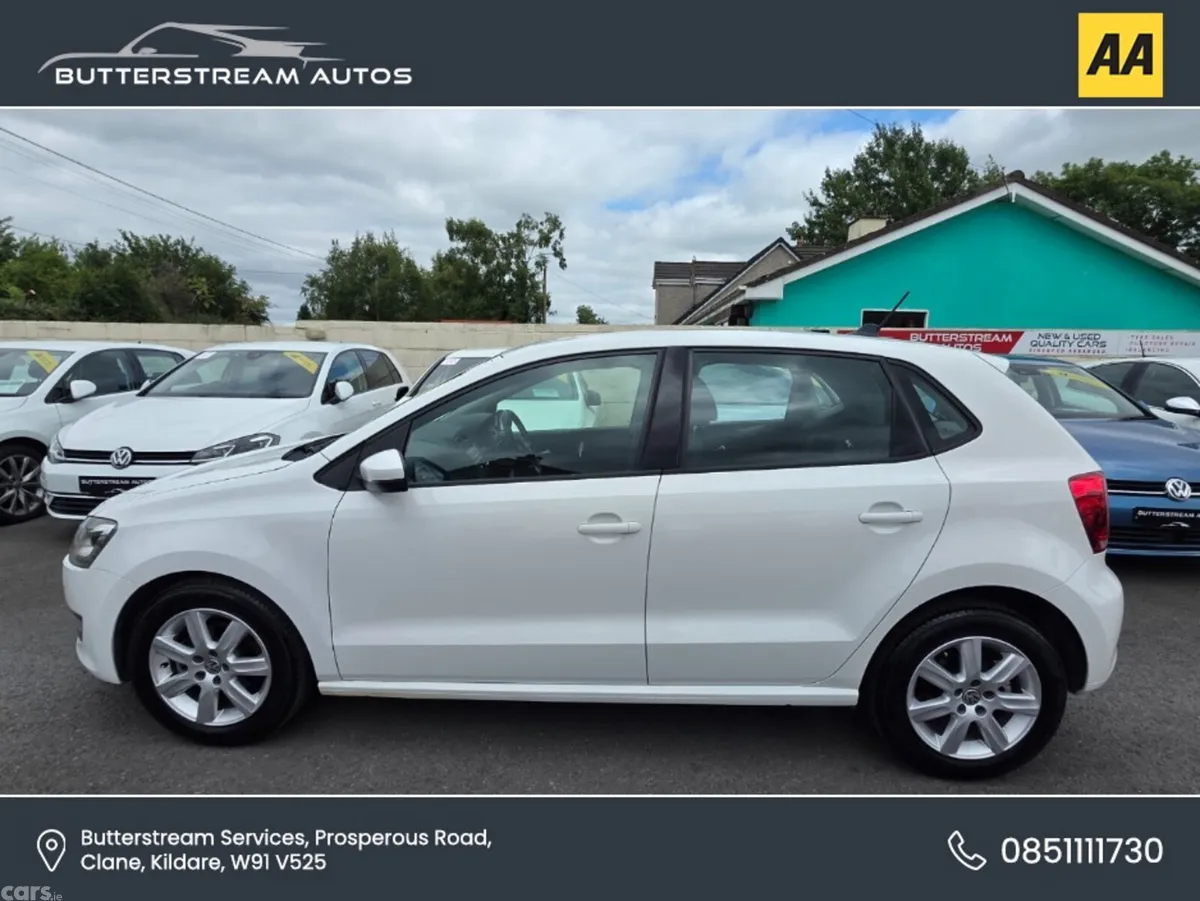 Volkswagen Polo Hatchback, Petrol, 2013, White