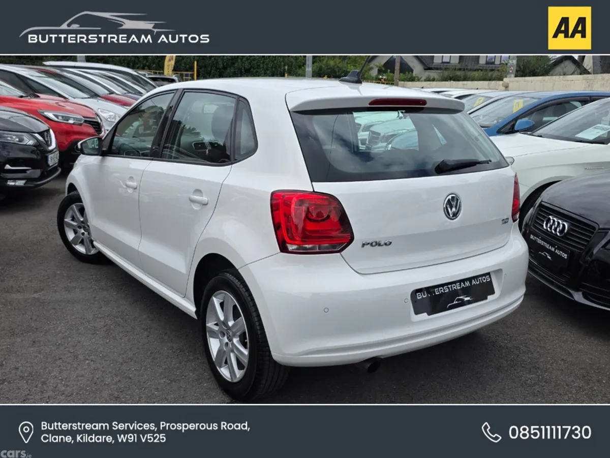 Volkswagen Polo Hatchback, Petrol, 2013, White