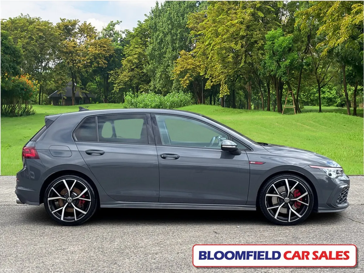 Volkswagen Golf Hatchback, Petrol, 2022, Grey