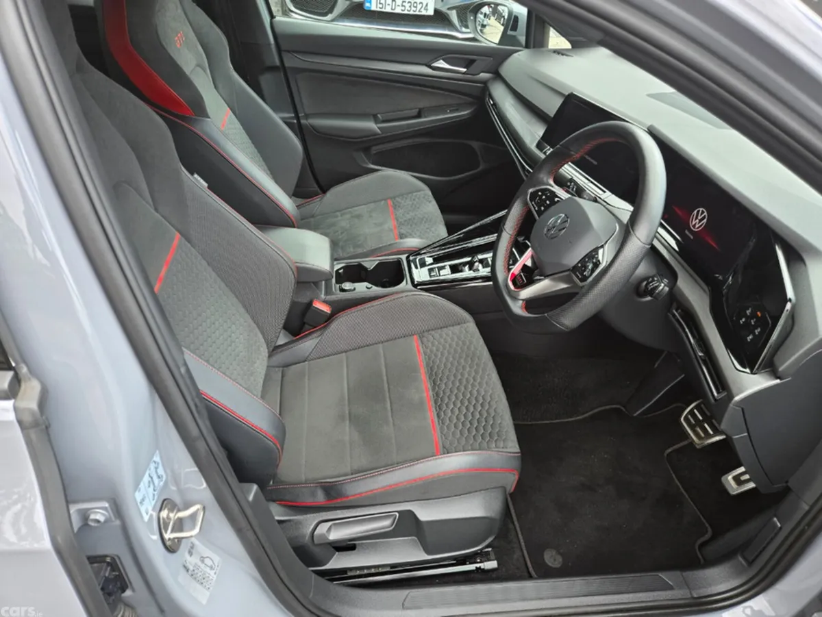 Volkswagen Golf Hatchback, Petrol, 2023, Grey